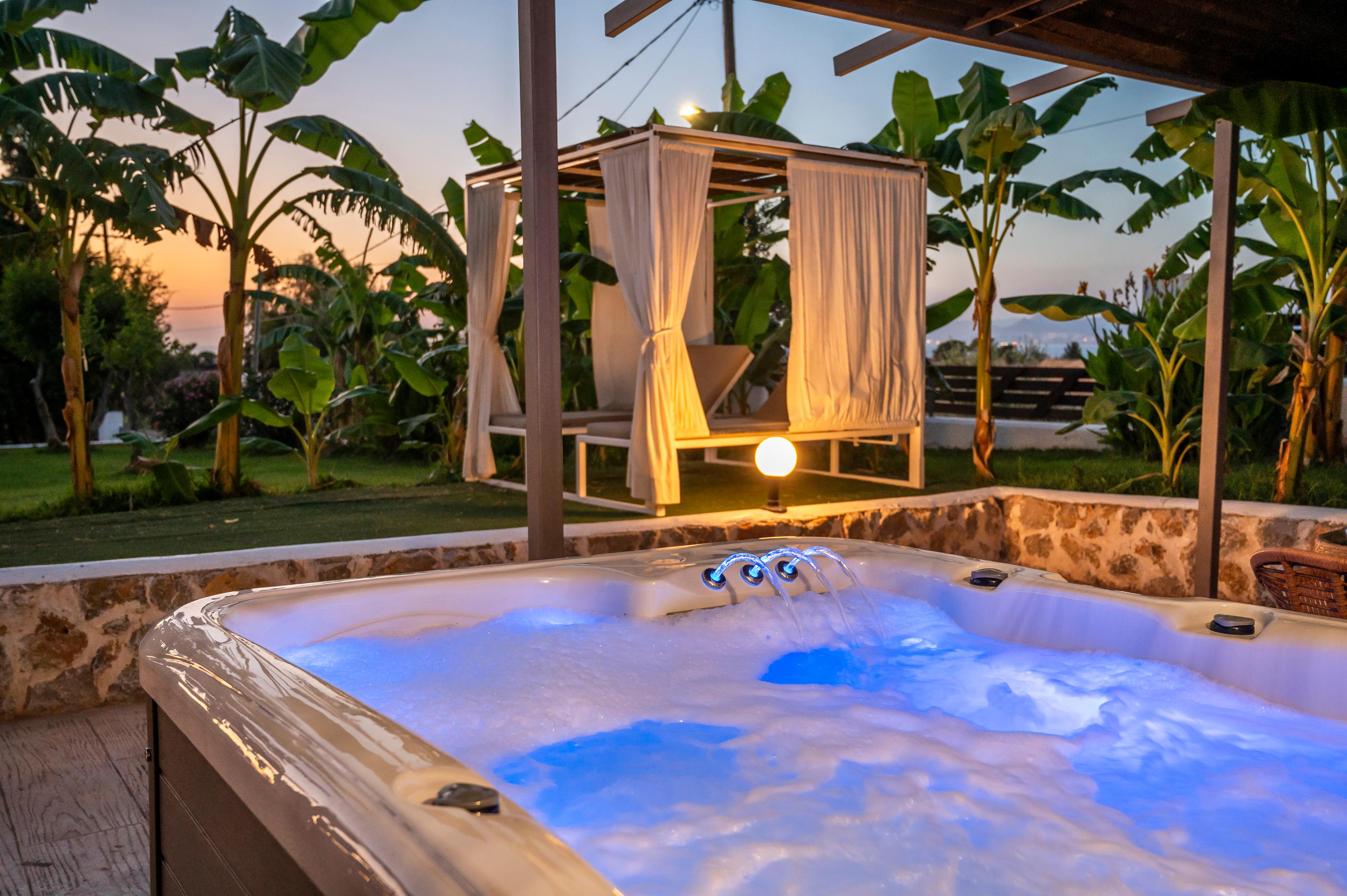 Relaxation Moments with Jacuzzi (107 )
